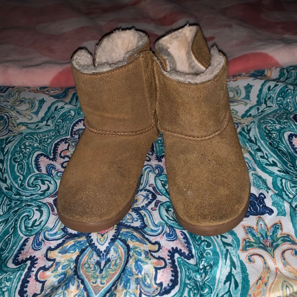 Girls Uggs